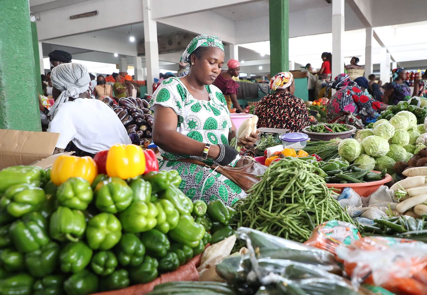 « Bravo à nos braves femmes du vivrier : piliers de la sécurité alimentaire en Côte d'Ivoire »
